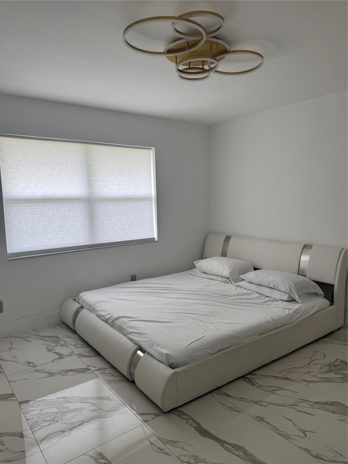 Central Golf Sec Of Holly - Residential Lease