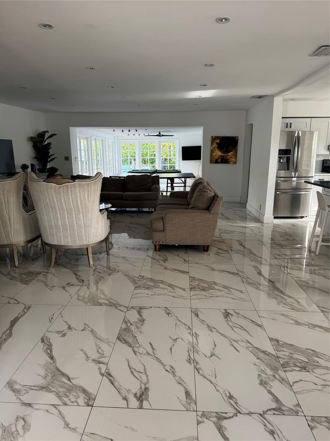 Central Golf Sec Of Holly - Residential Lease