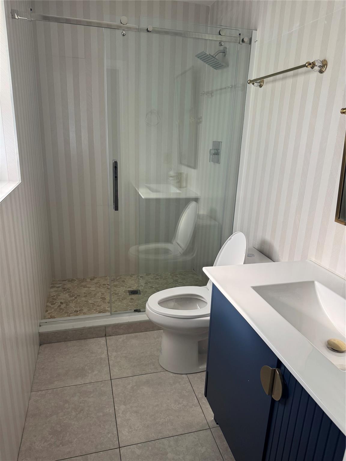 Central Golf Sec Of Holly - Residential Lease