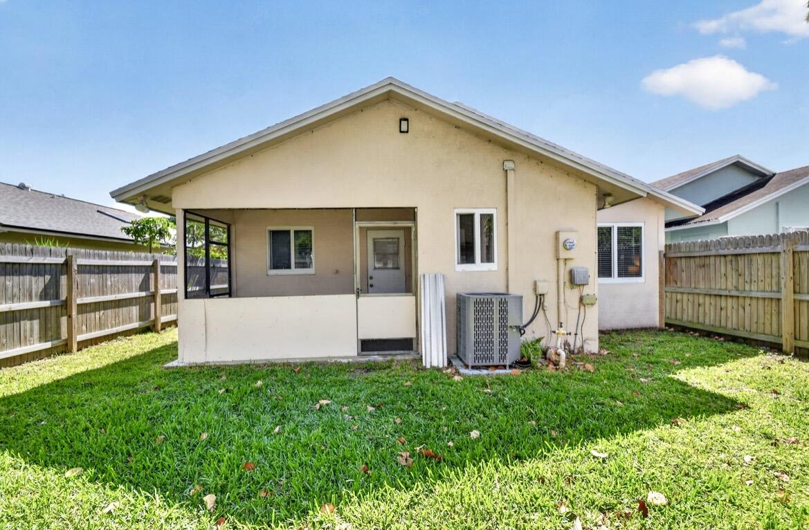 PARKWAY VILLAGE - Residential