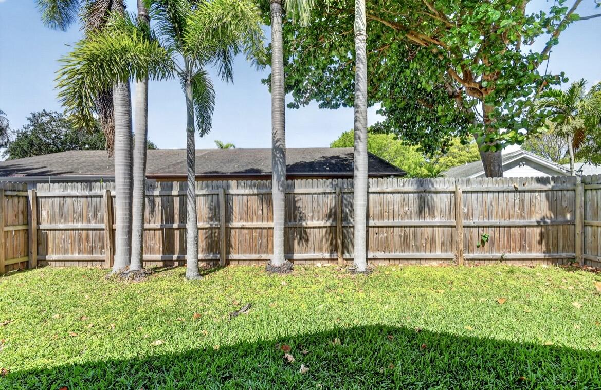 PARKWAY VILLAGE - Residential