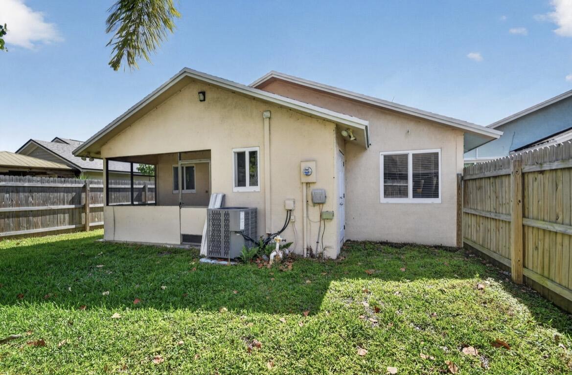 PARKWAY VILLAGE - Residential