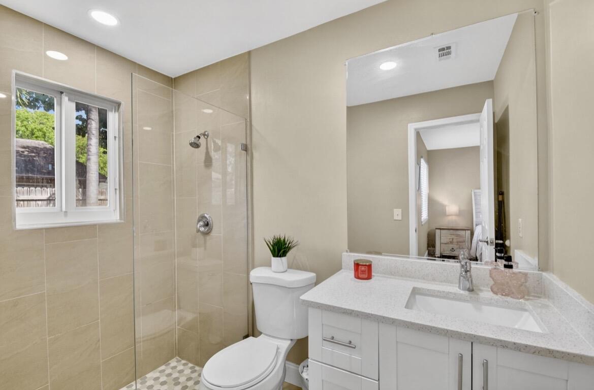 PARKWAY VILLAGE - Residential