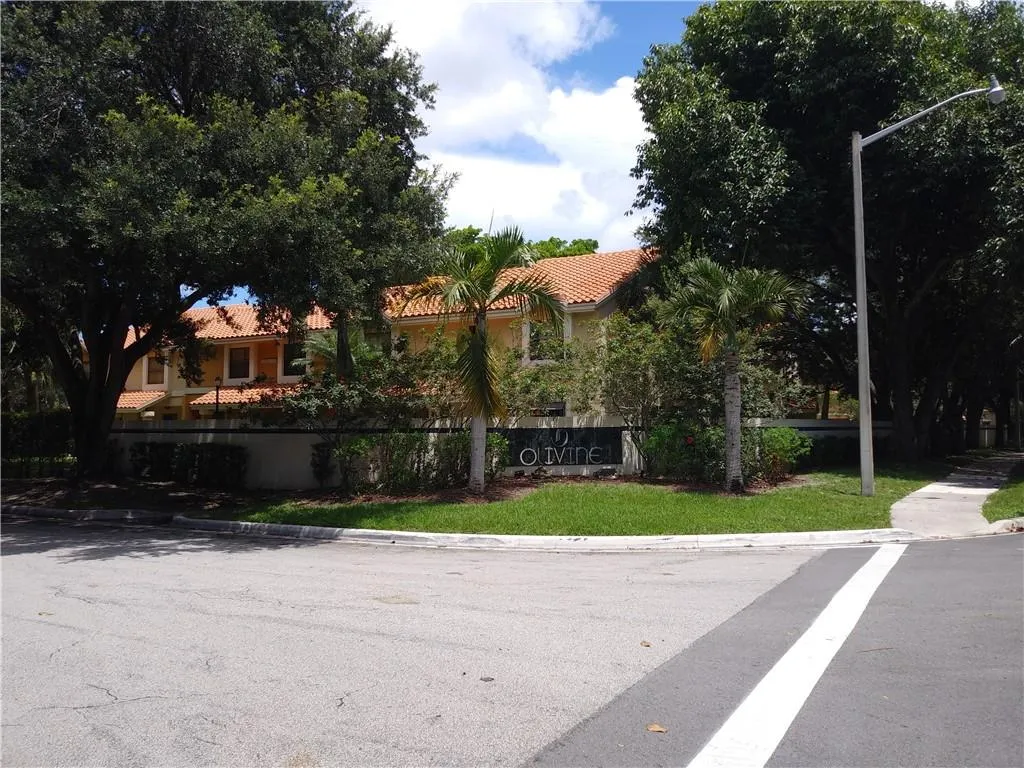 3860 Coral Tree Cir Unit 107  