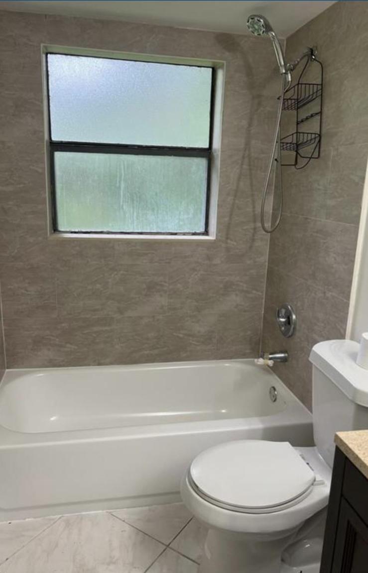 LAKEWOOD VILLAGE - Residential