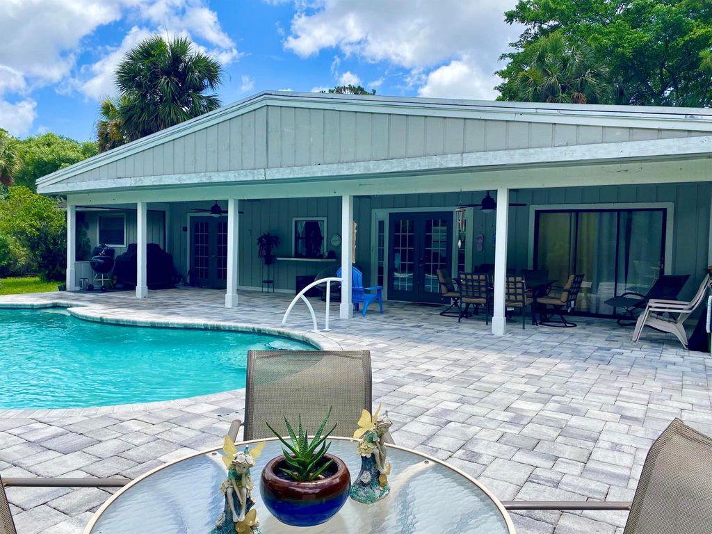 Photo of 16651 96th Ter N, Jupiter, FL 33478 (MLS # R11099278)