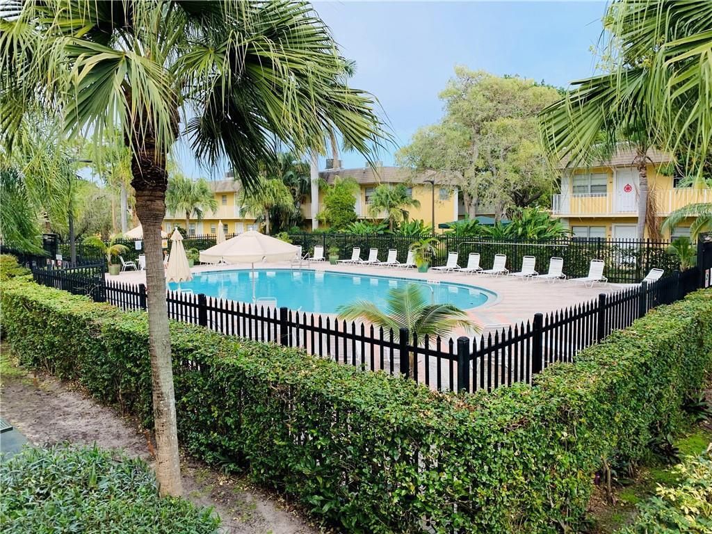 Photo of 5174 NE 6th Avenue #514, Oakland Park, FL 33334 (MLS # B26010507)