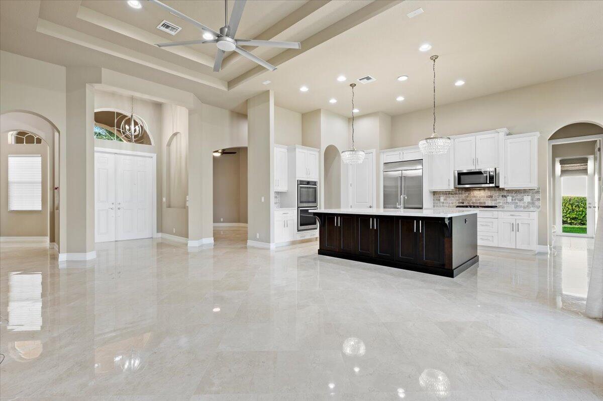 JUPITER COUNTRY CLUB - Residential