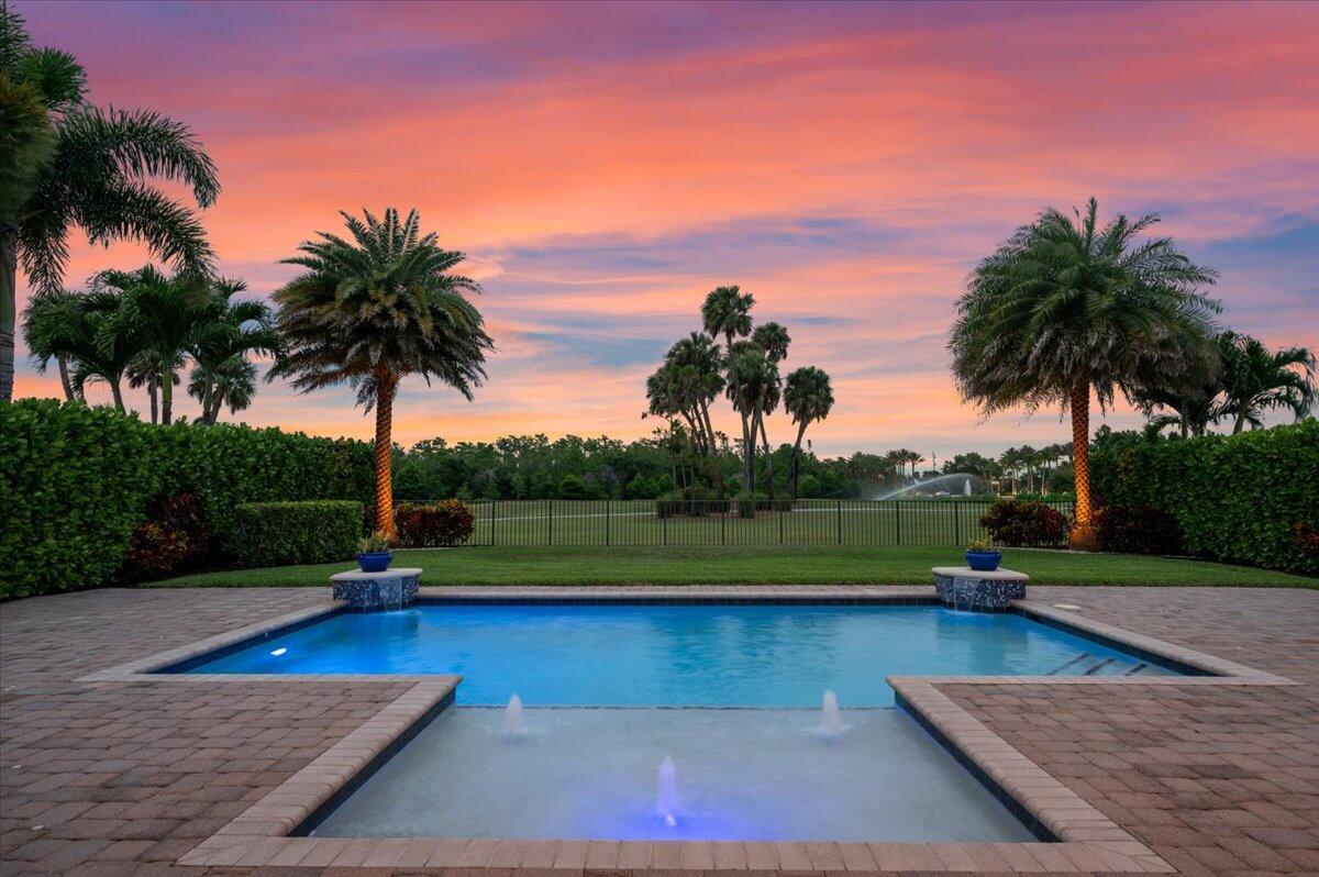 JUPITER COUNTRY CLUB - Residential