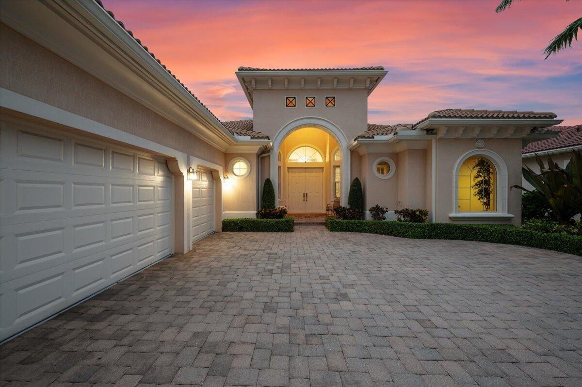 JUPITER COUNTRY CLUB - Residential