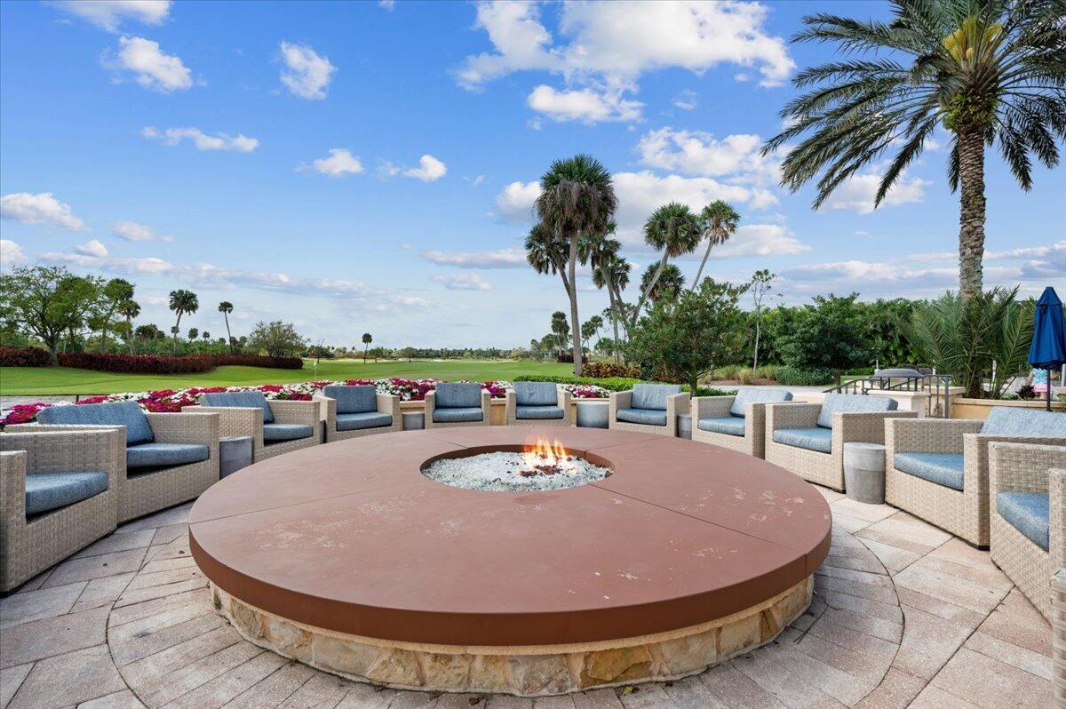 JUPITER COUNTRY CLUB - Residential