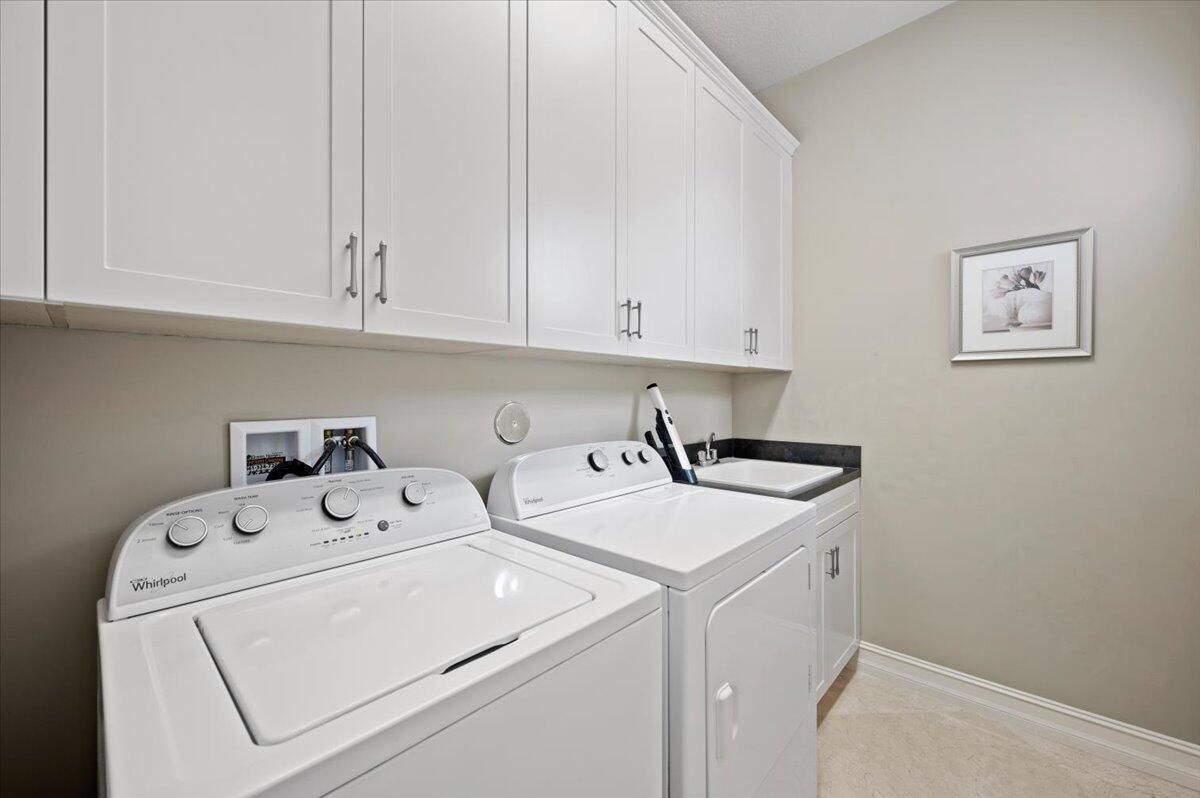 JUPITER COUNTRY CLUB - Residential