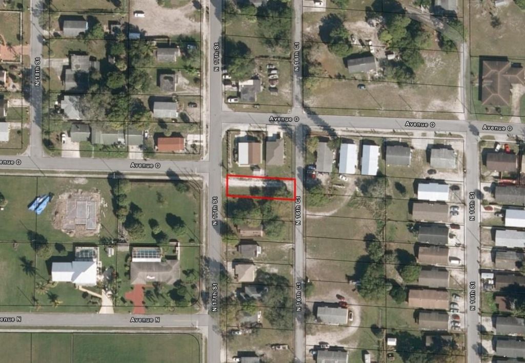 Photo of 1512 N 17th Street, Fort Pierce, FL 34950 (MLS # F10547931)