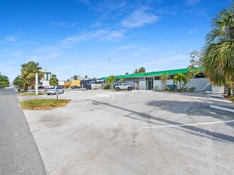 2700 E Oakland Park Blvd Fort Lauderdale FL 33306