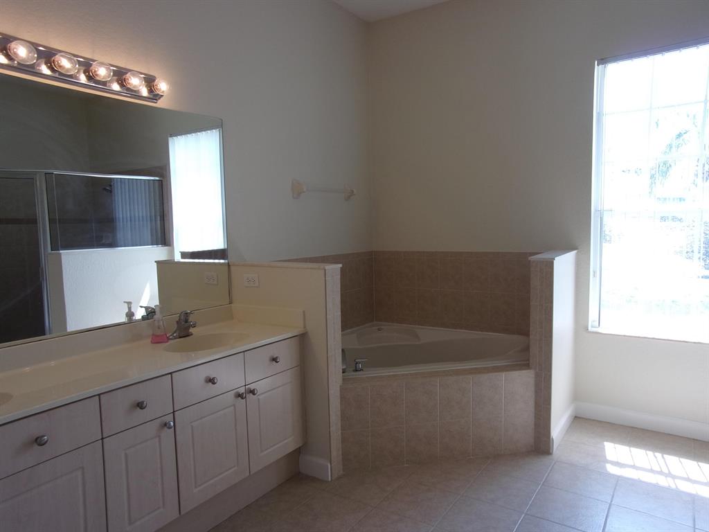 ST JAMES GOLF CLUB POD D PHASE II - Residential