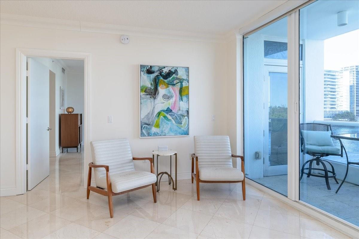 715 Bayshore Drive 506