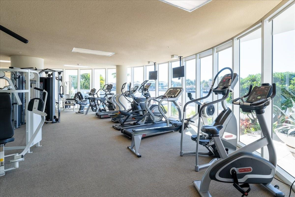 La Rive - Residential