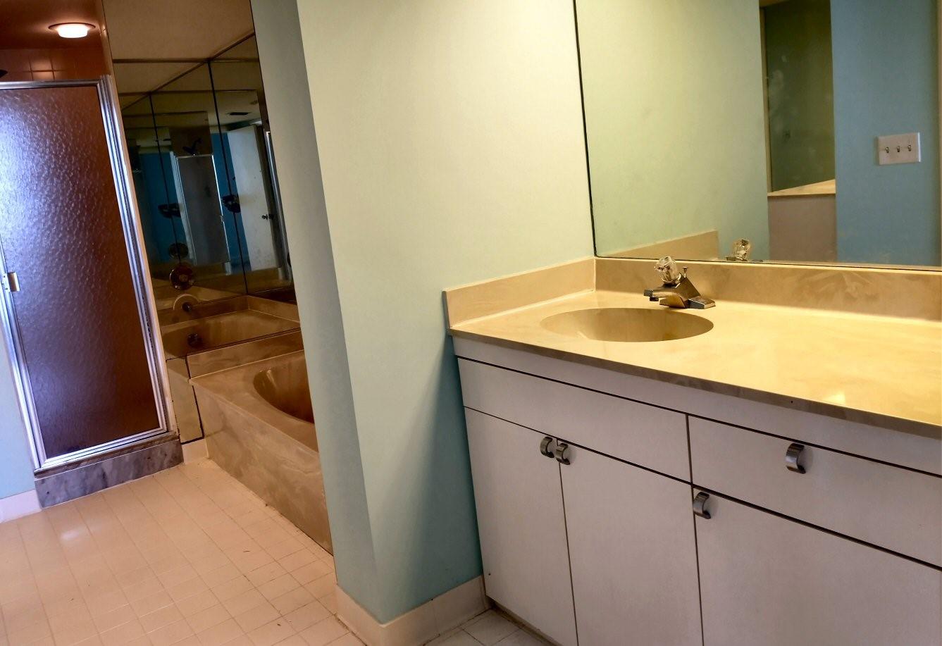 Old Port Cove Towers - Residential