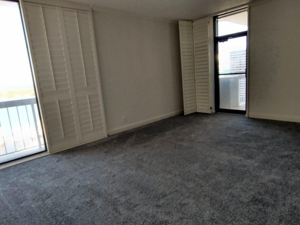 Old Port Cove Towers - Residential