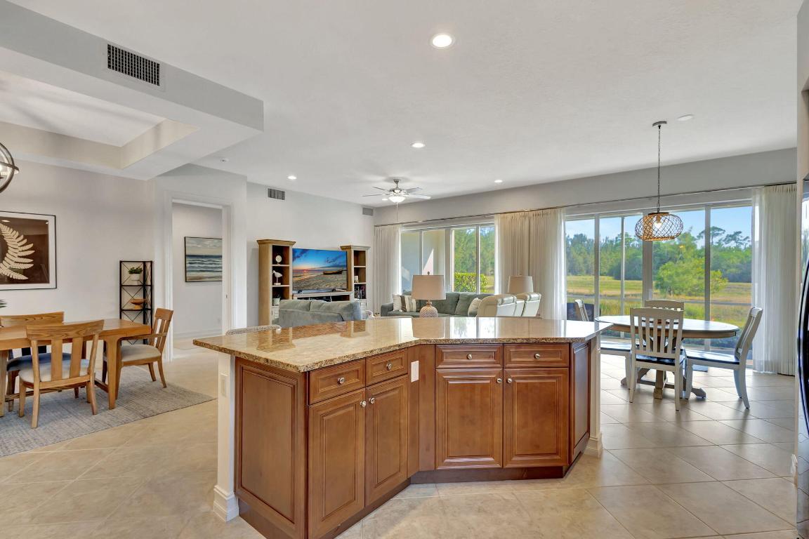 IBIS GOLF & COUNTRY CLUB - Residential Lease