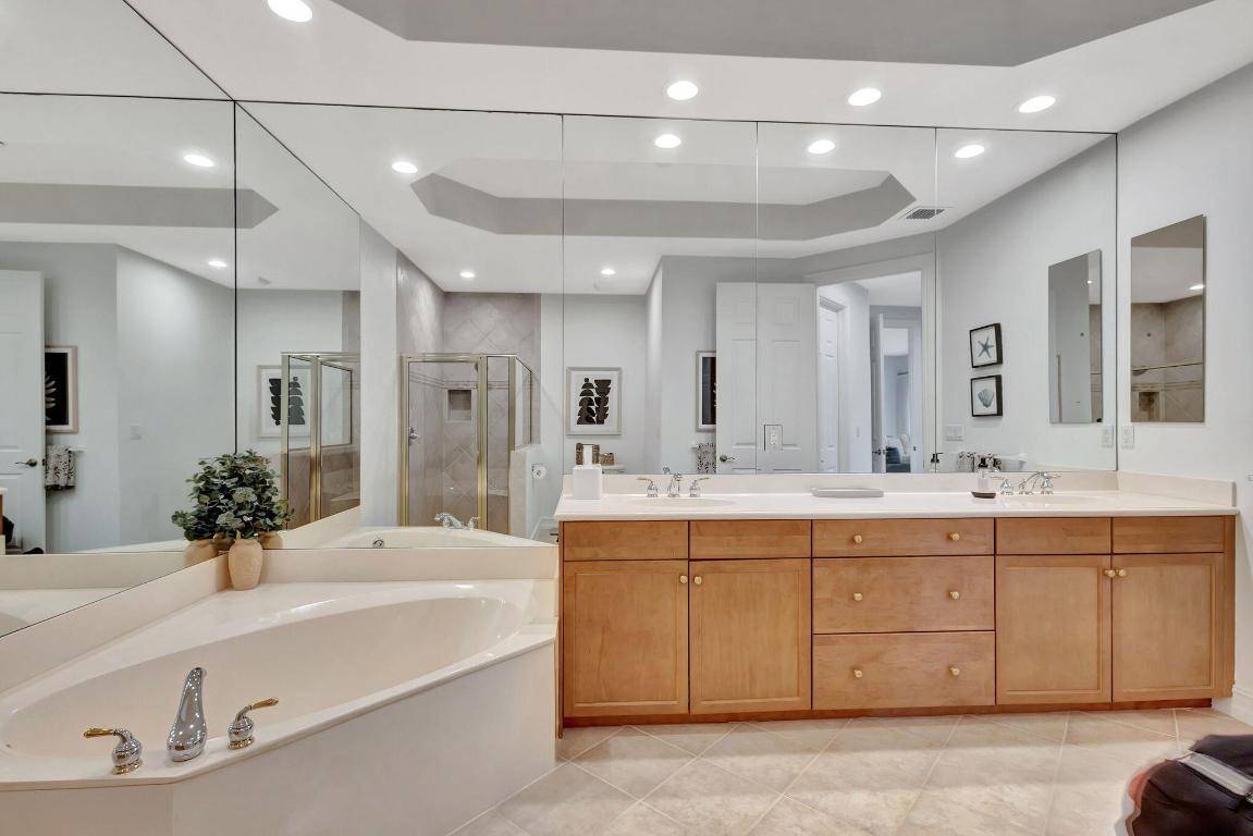 IBIS GOLF & COUNTRY CLUB - Residential Lease