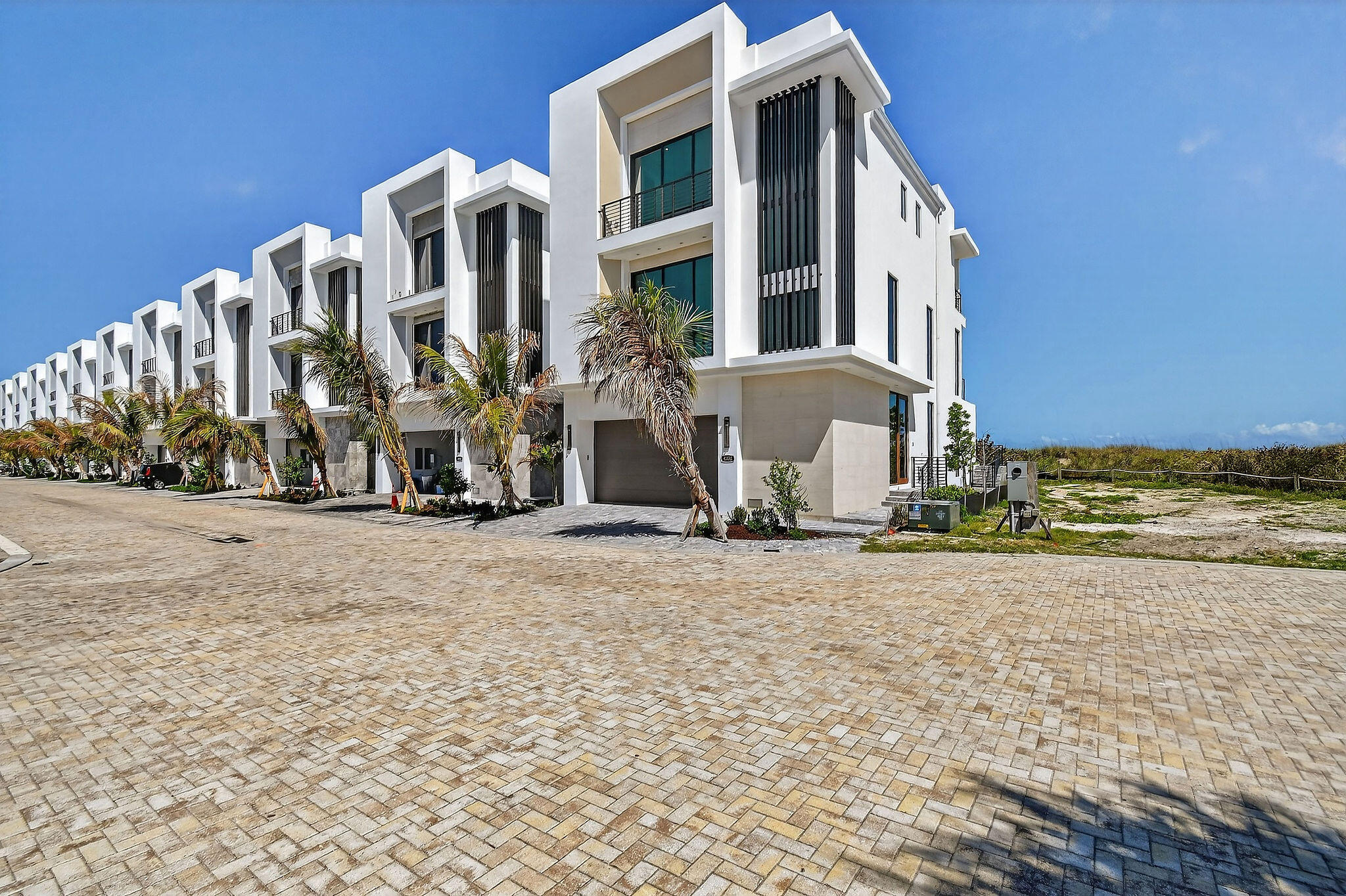 Diamond Shores - Residential