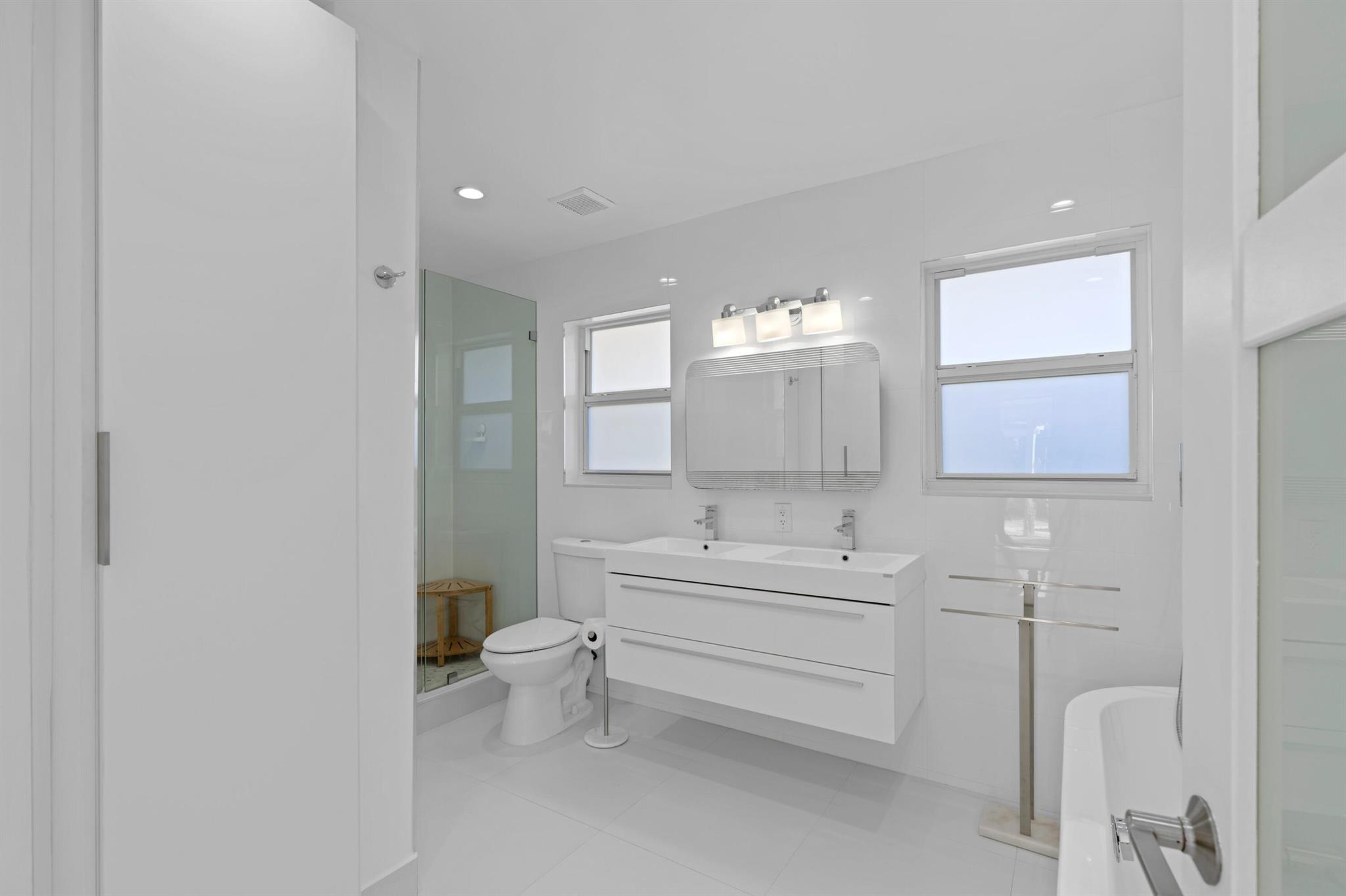 GARDEN ISLES SEC 8 - Residential Lease