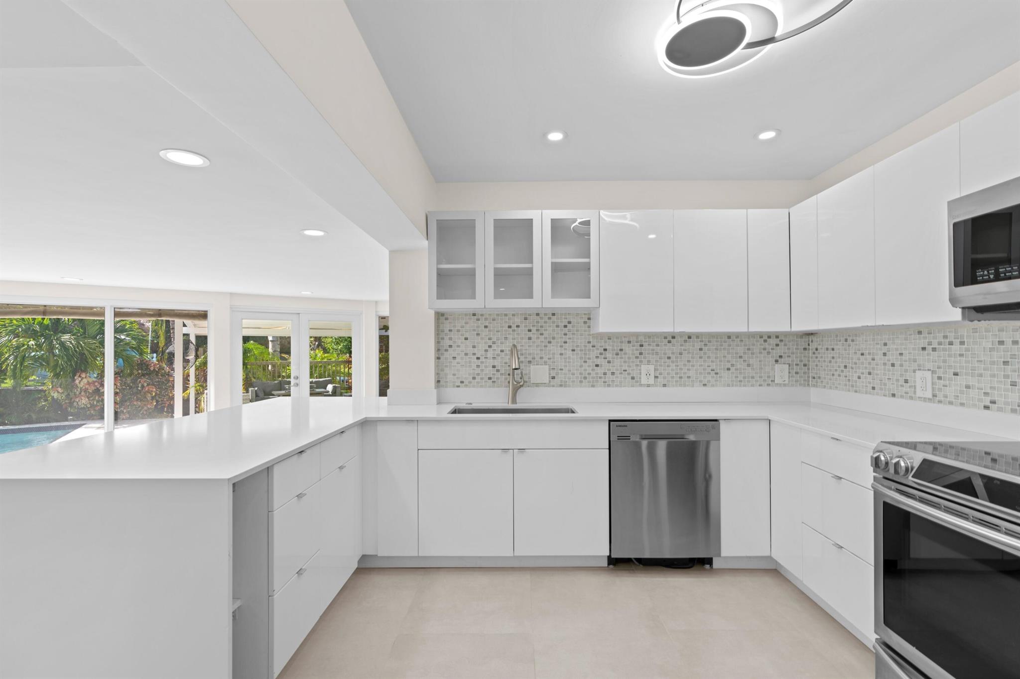 GARDEN ISLES SEC 8 - Residential Lease