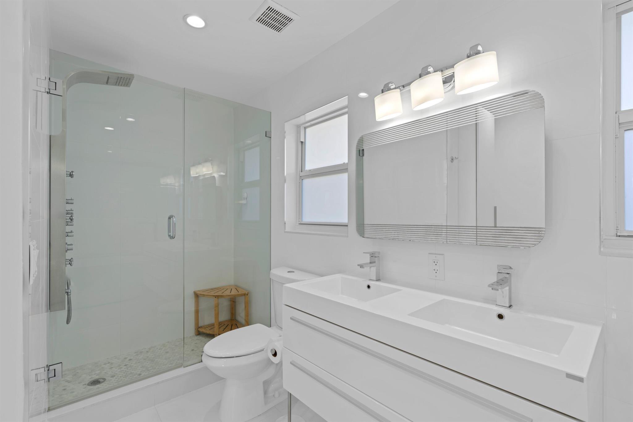 GARDEN ISLES SEC 8 - Residential Lease