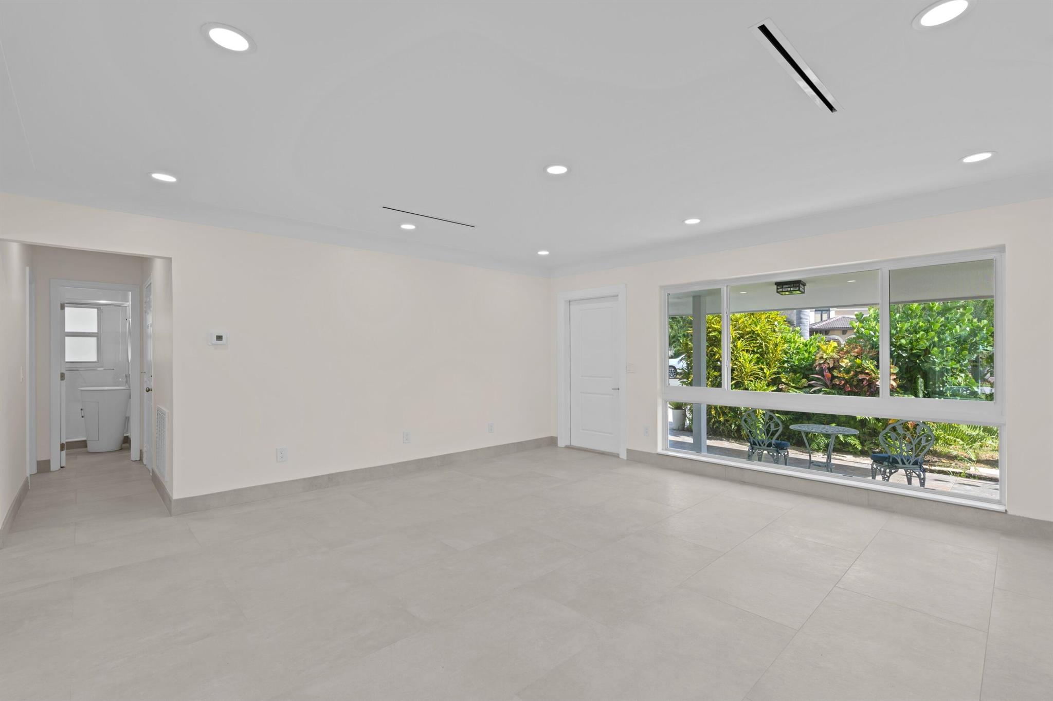 GARDEN ISLES SEC 8 - Residential Lease