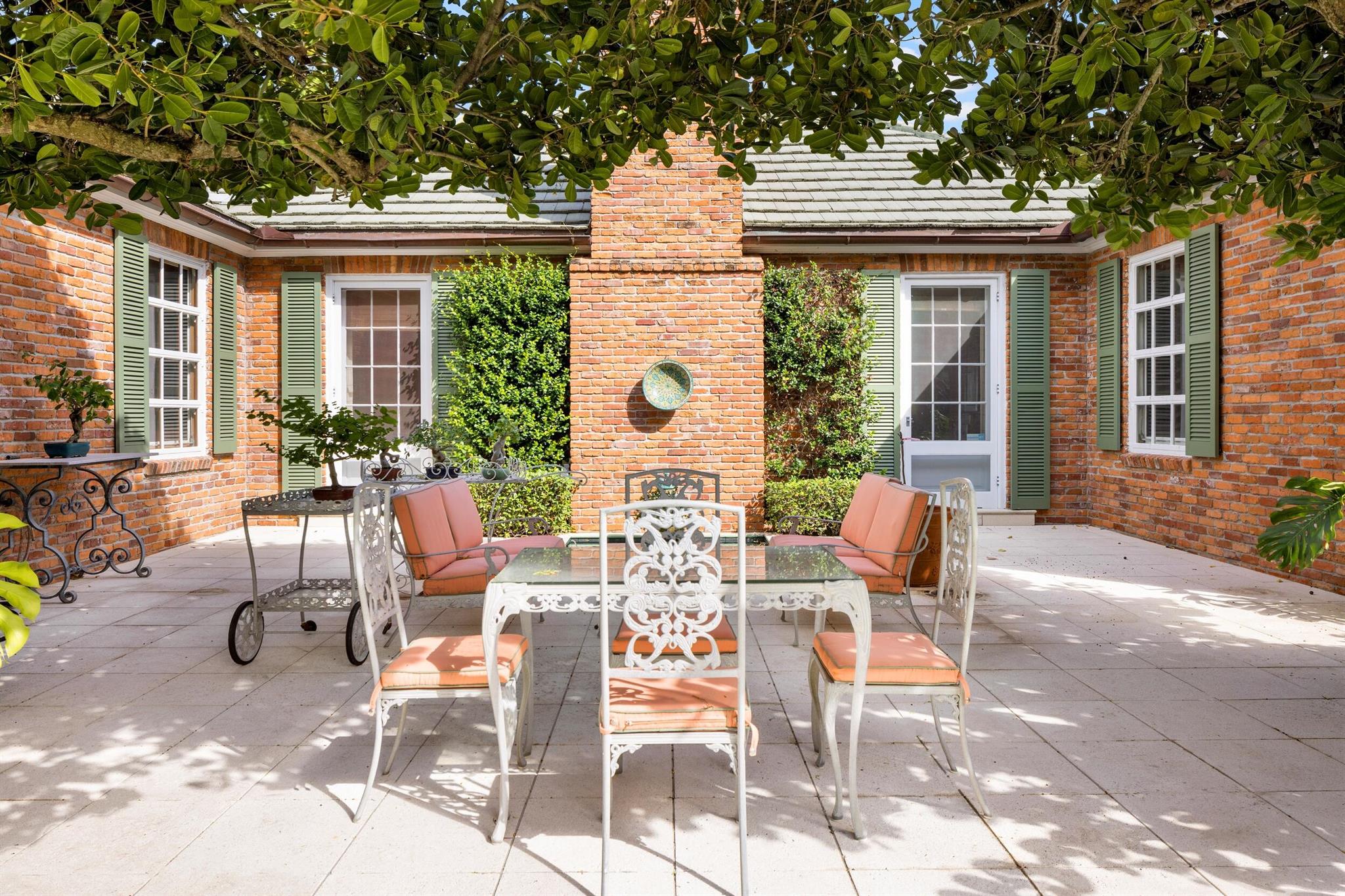 EVERGLADES ISLAND 2 - Residential