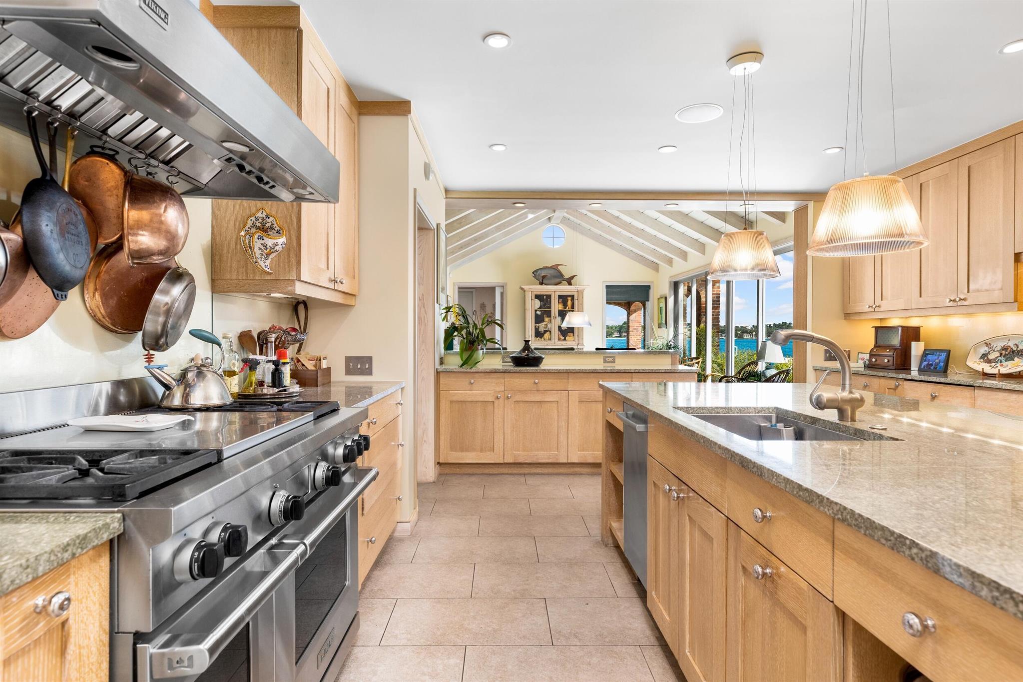 EVERGLADES ISLAND 2 - Residential