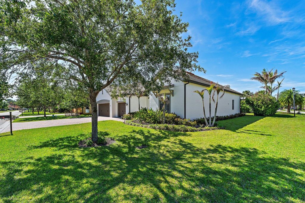 Photo of 4560 SW Gossamer Circle, Palm City, FL 34990 (MLS # B26025432)