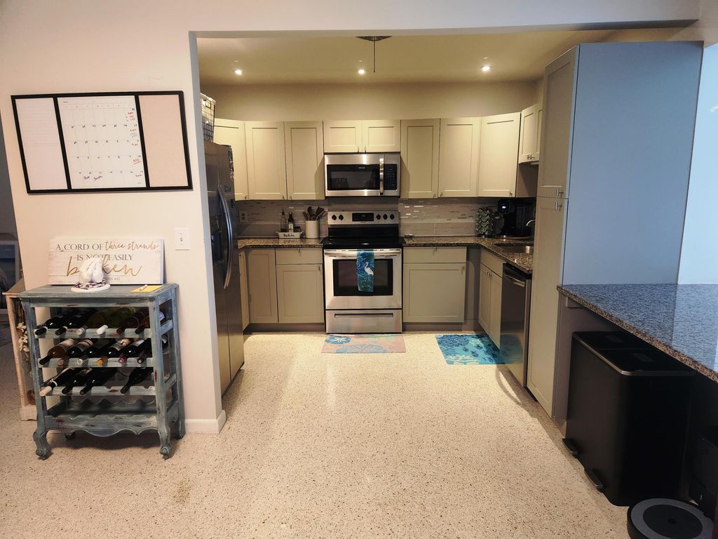 Photo of 5374 SE Harbor Terrace, Stuart, FL 34997 (MLS # R10956827)