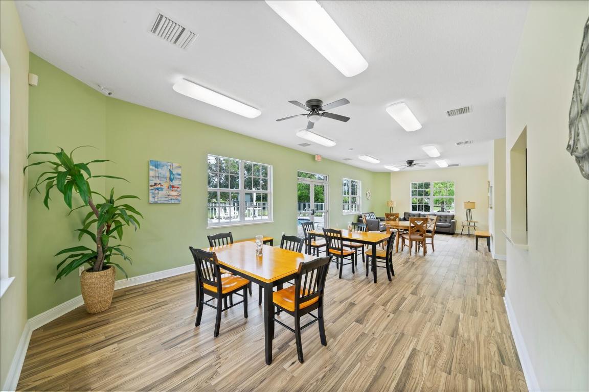 HUNTINGTON PLACE - Residential