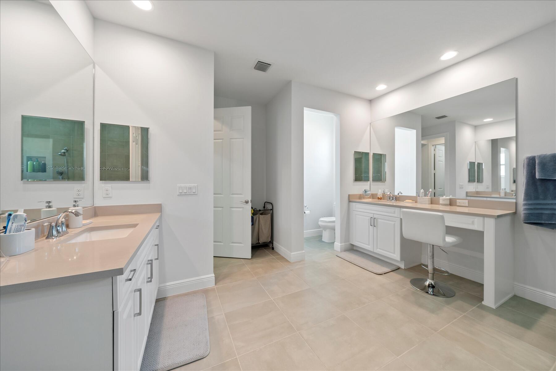 HUNTINGTON PLACE - Residential