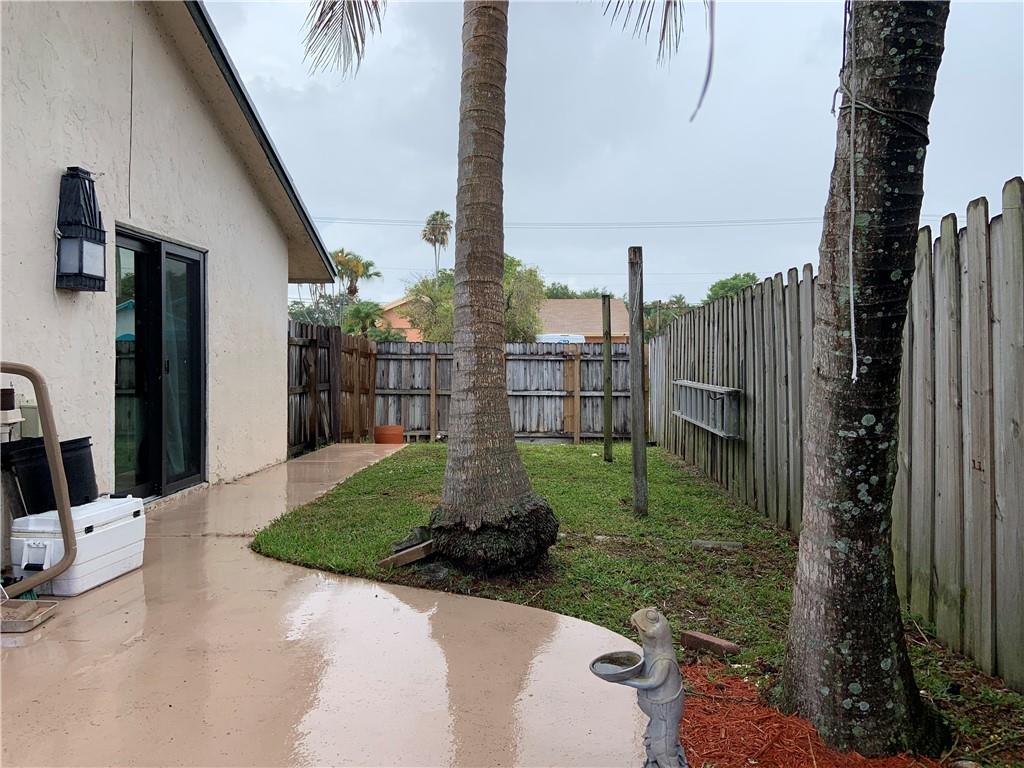 North Lauderdale Village - Residential