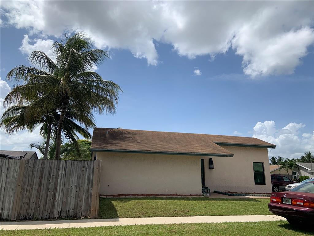 North Lauderdale Village - Residential