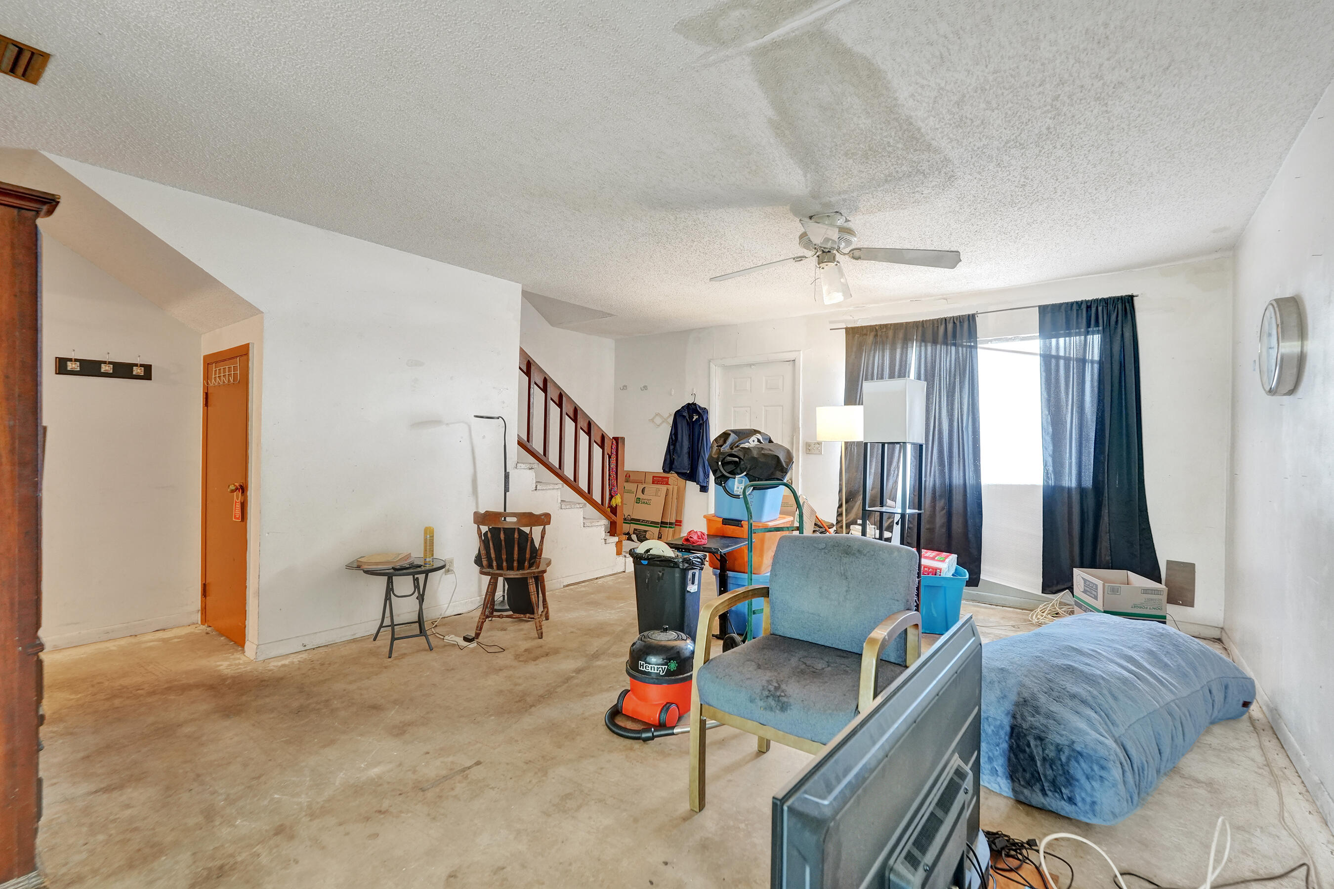 CANAL LAKE - Residential