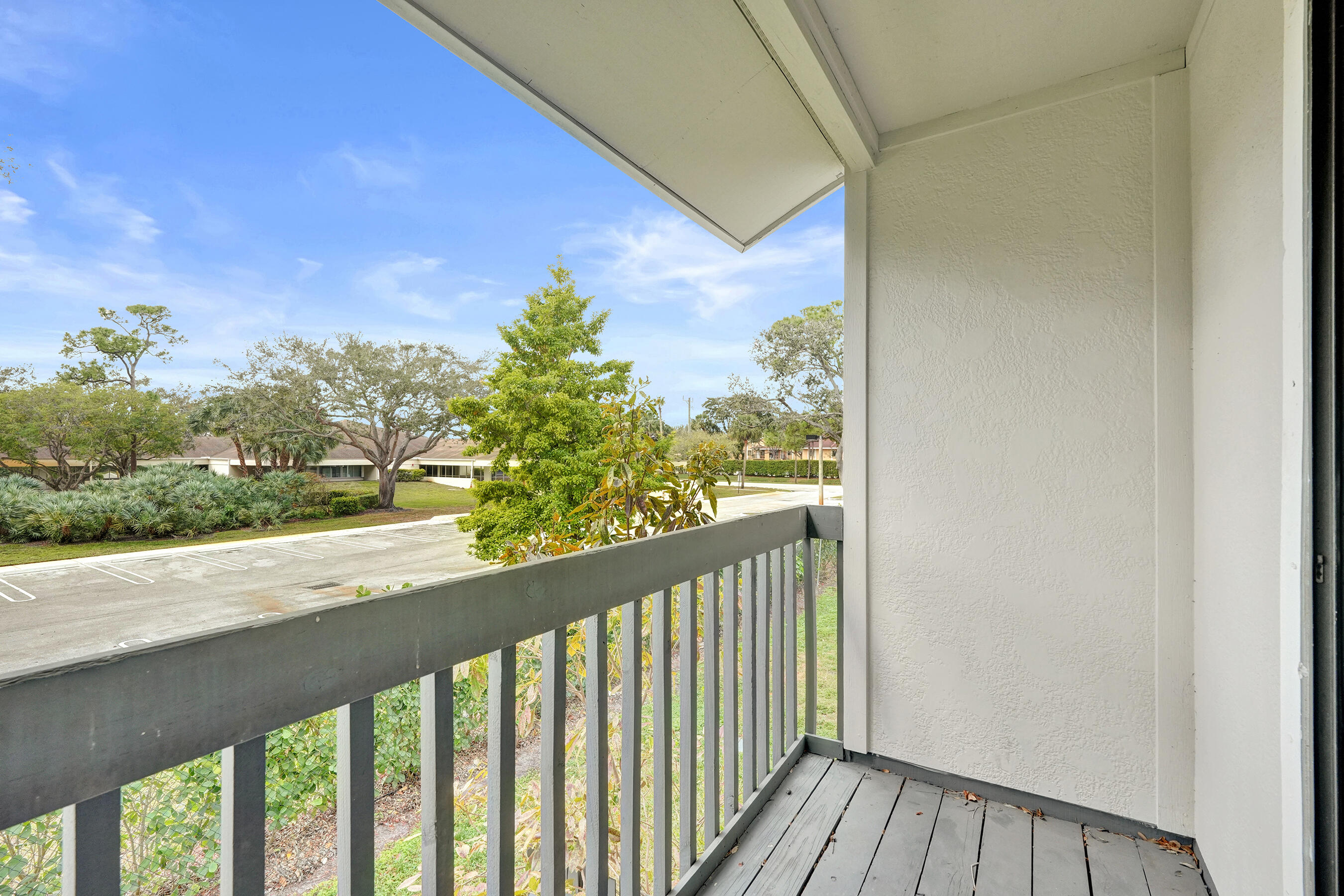 CANAL LAKE - Residential