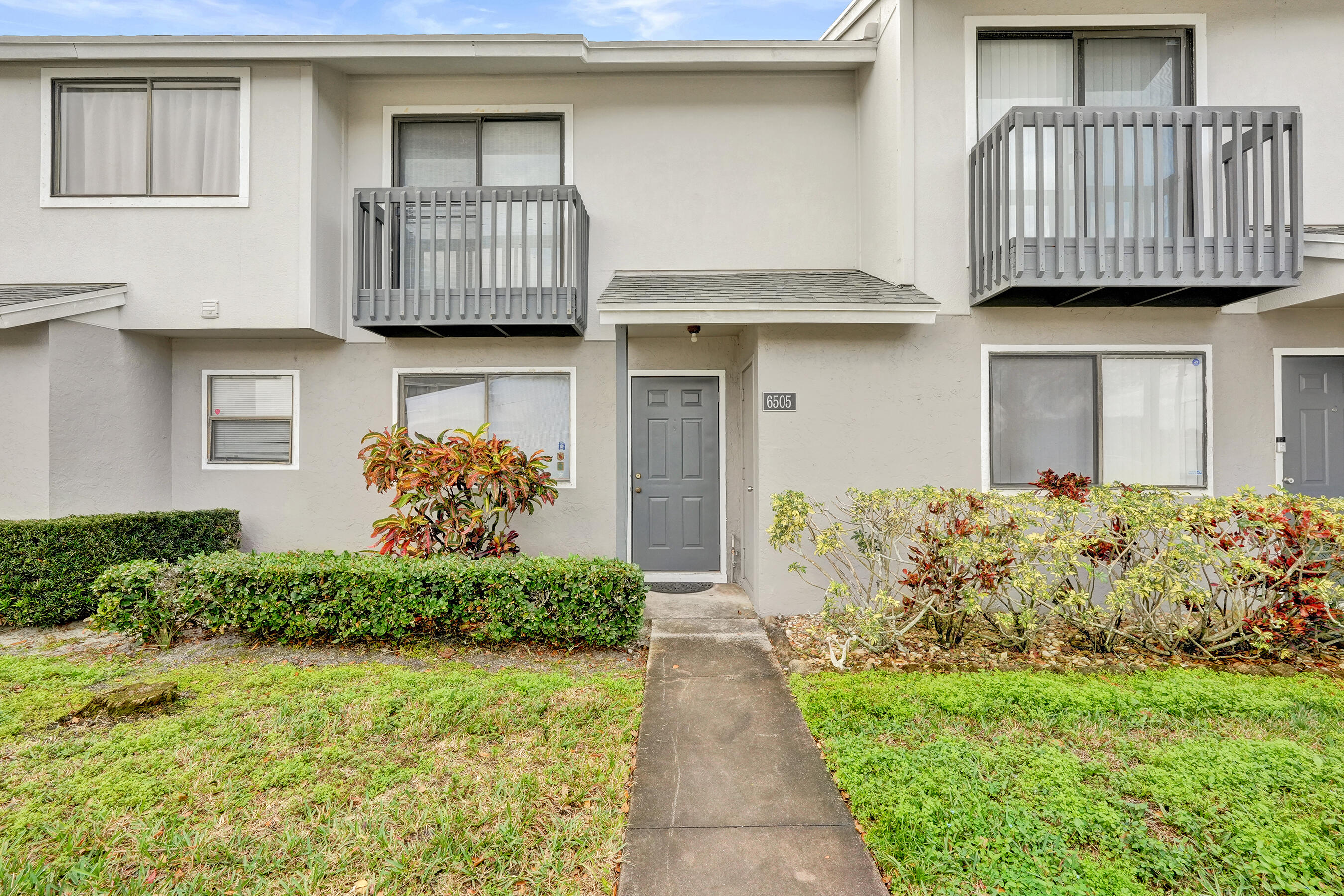 CANAL LAKE - Residential