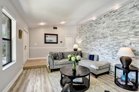 Tiny photo for 5147 NW 59th Way, Coral Springs, FL 33067 (MLS # B26034834)