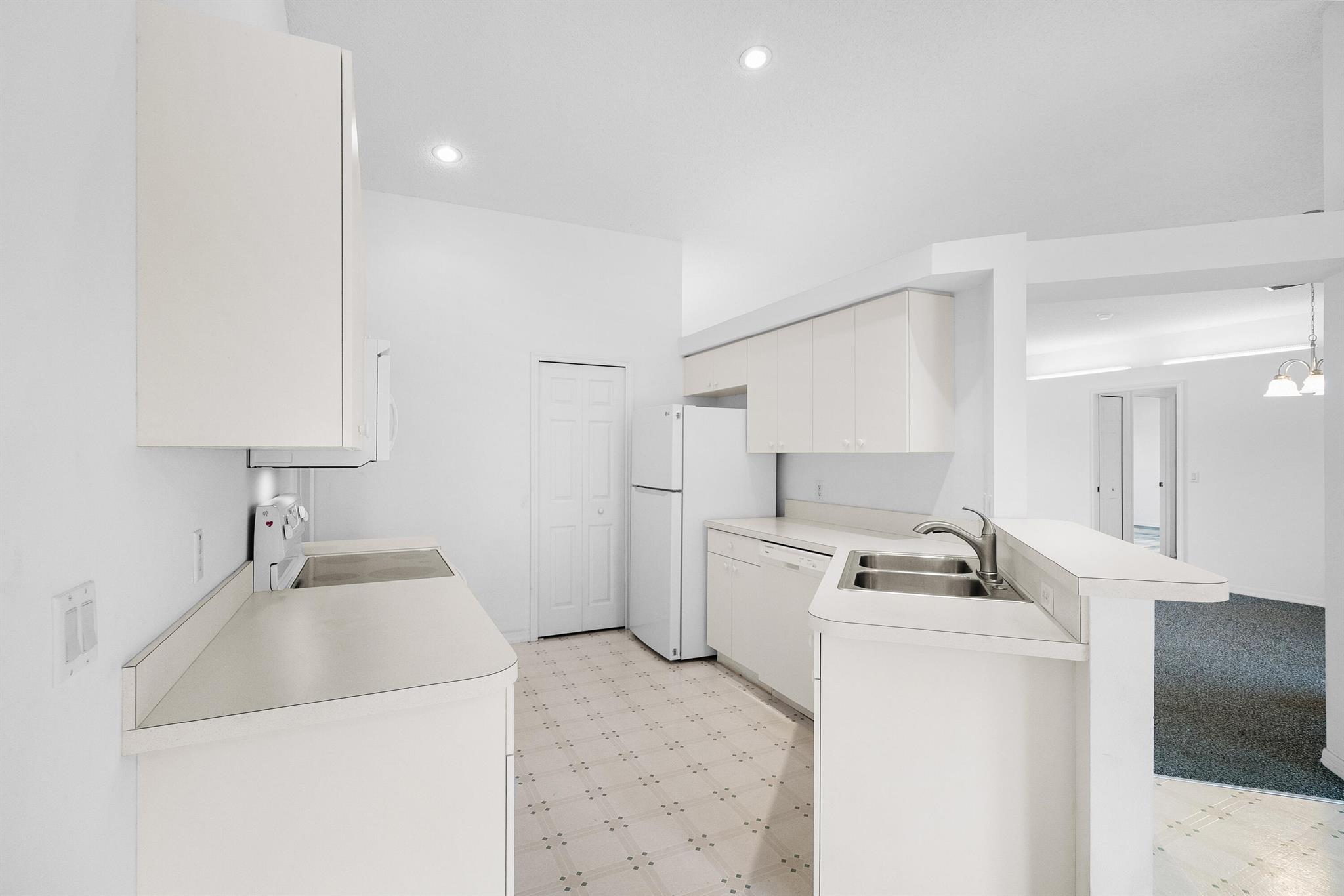 PORT ST LUCIE SECTION 44 - Residential