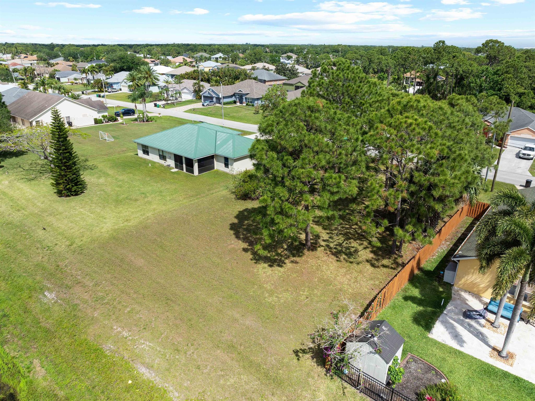 PORT ST LUCIE SECTION 44 - Residential