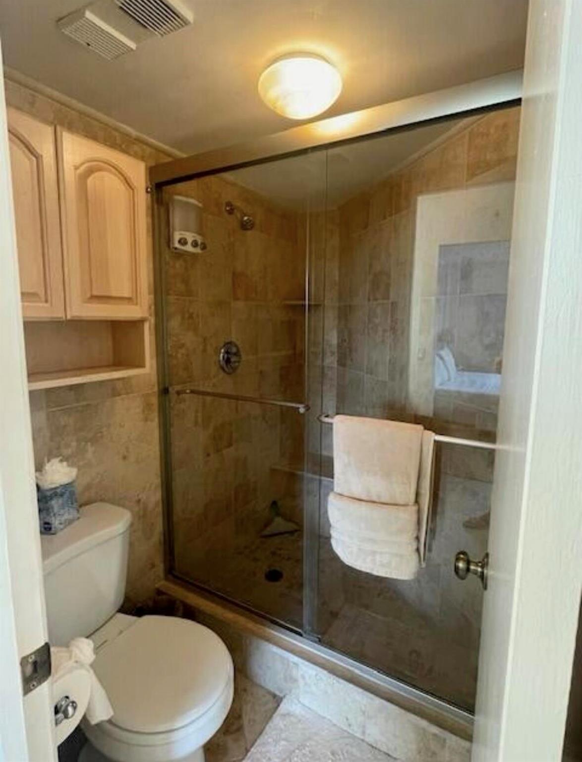 LAVERS DELRAY RACQUET CLU - Residential