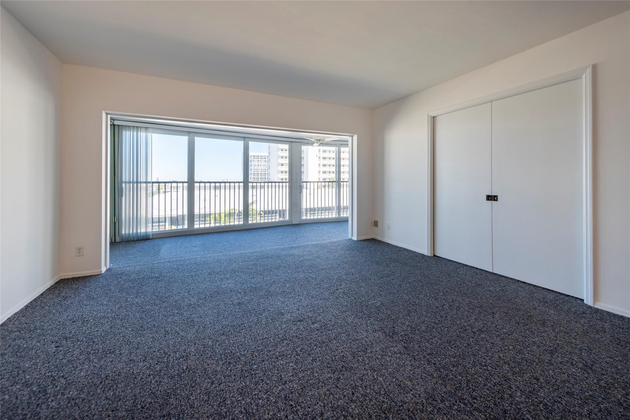 Wilshire East - Residential