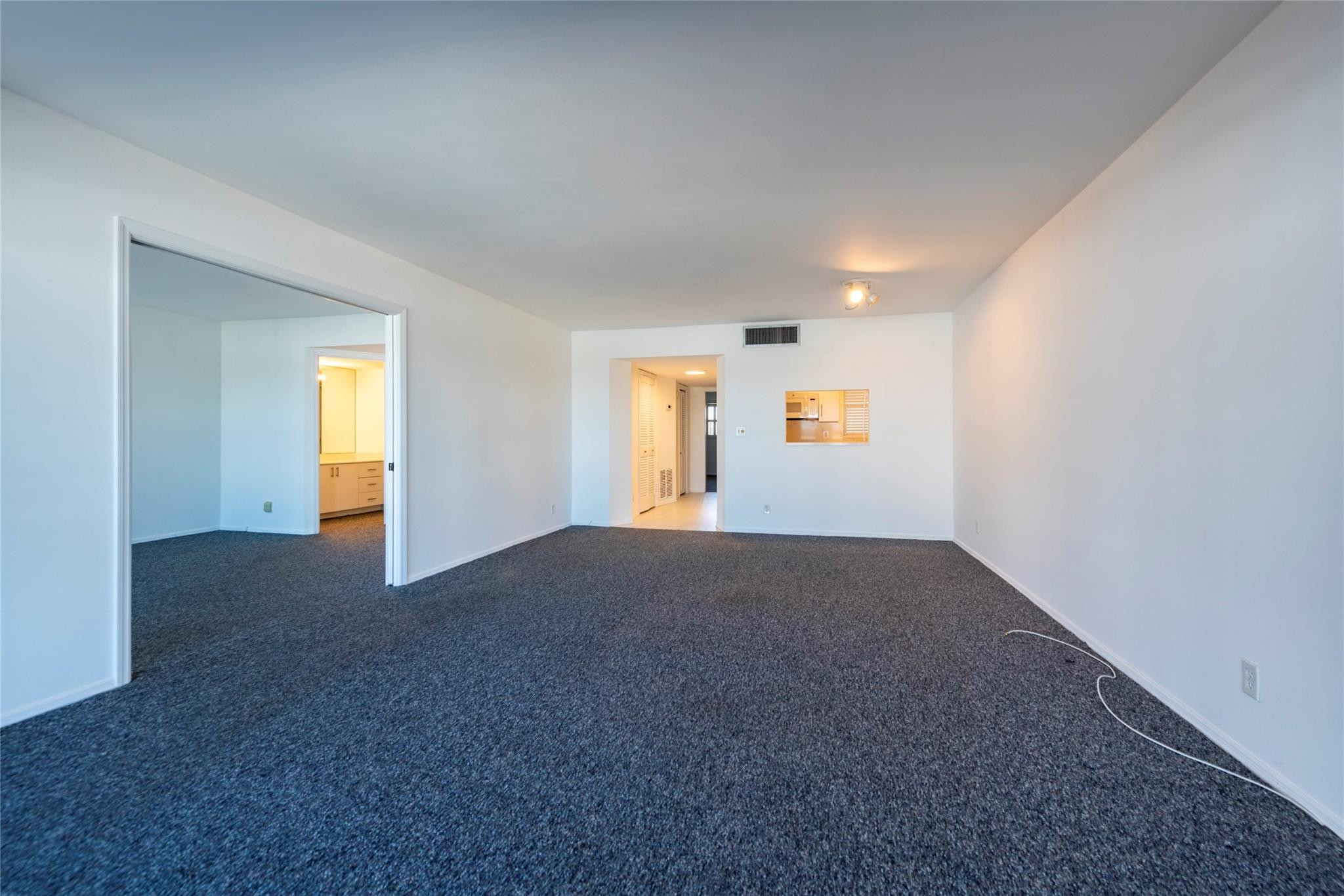 Wilshire East - Residential