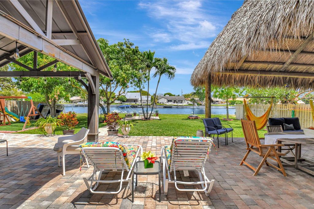 Photo of 147 Oregon Lane, Boca Raton, FL 33487 (MLS # R11087155)