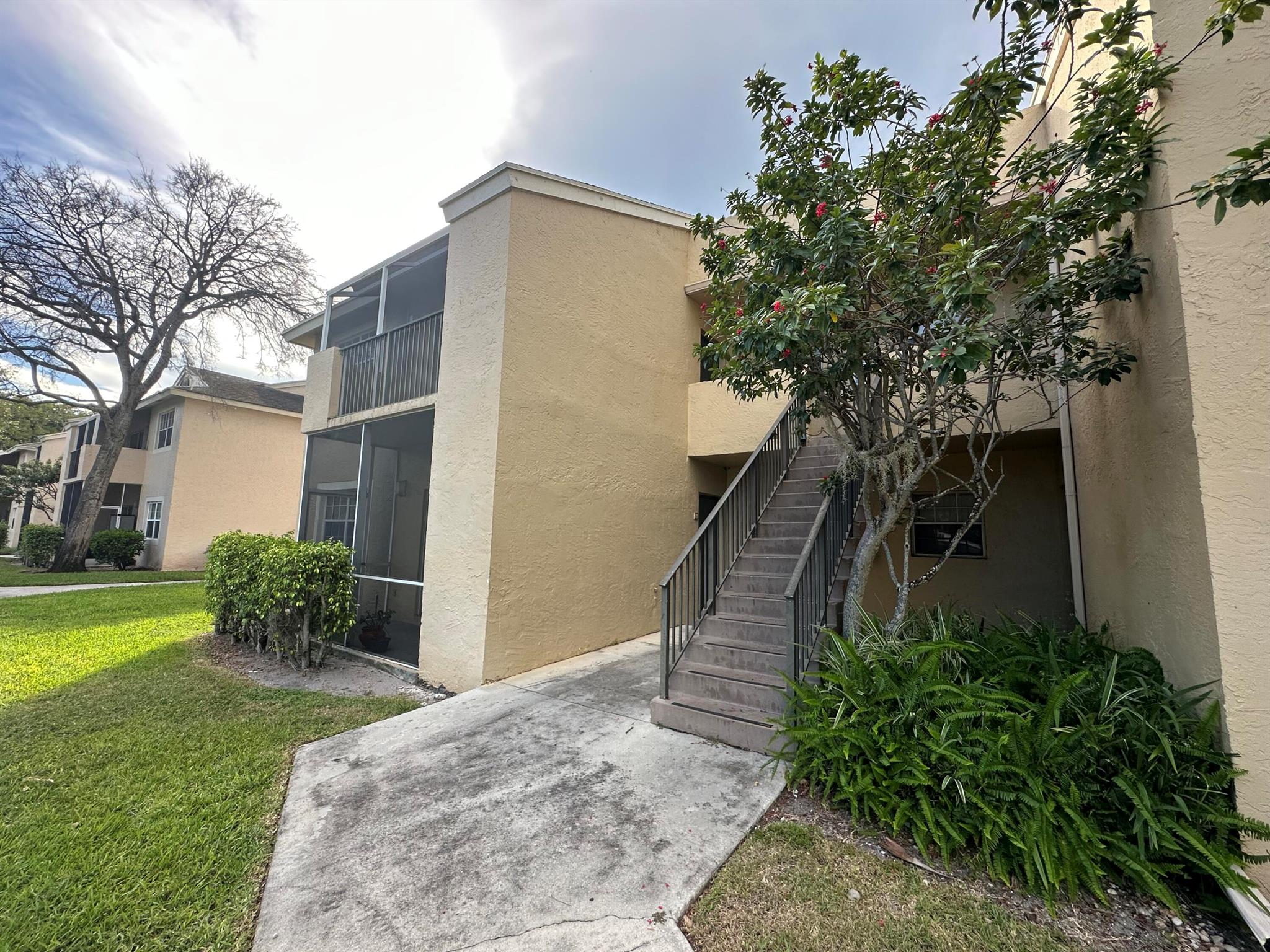 WATERS EDGE AT DEERFIELD - Residential Lease