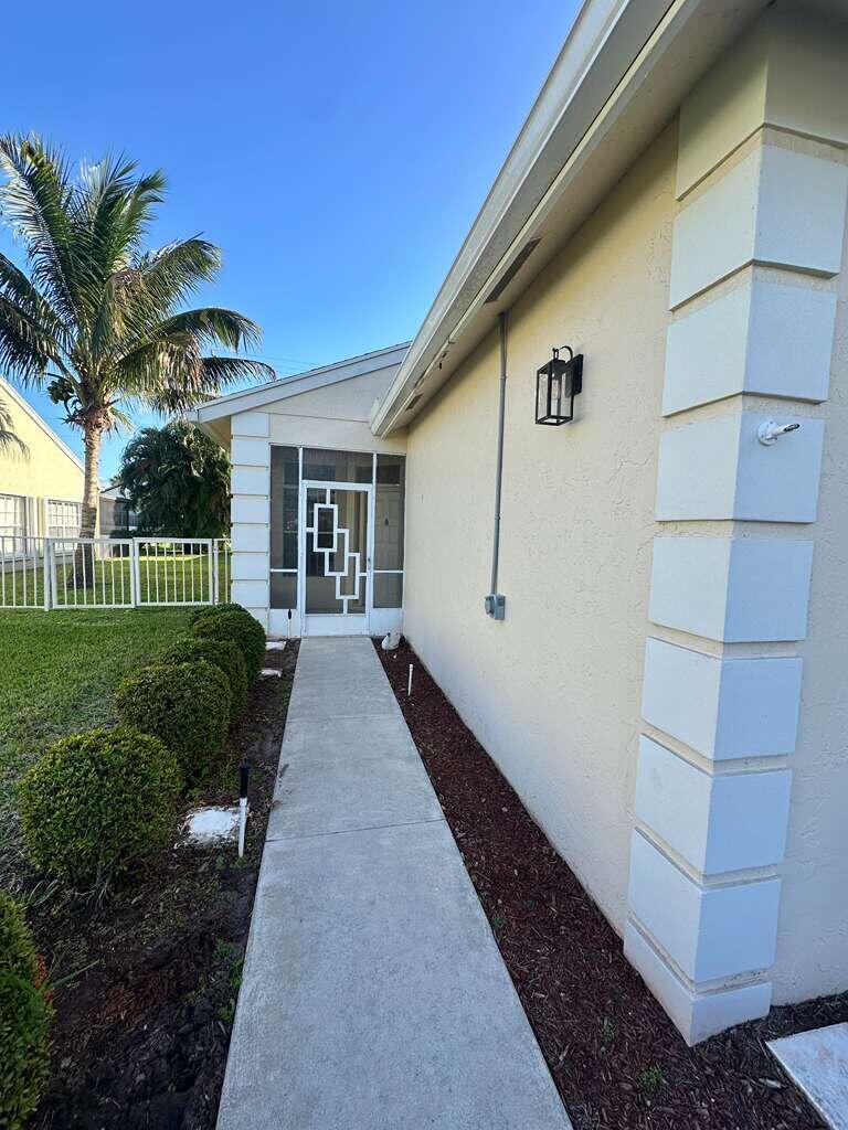 PINE RIDGE AT DELRAY BEACH - Residential